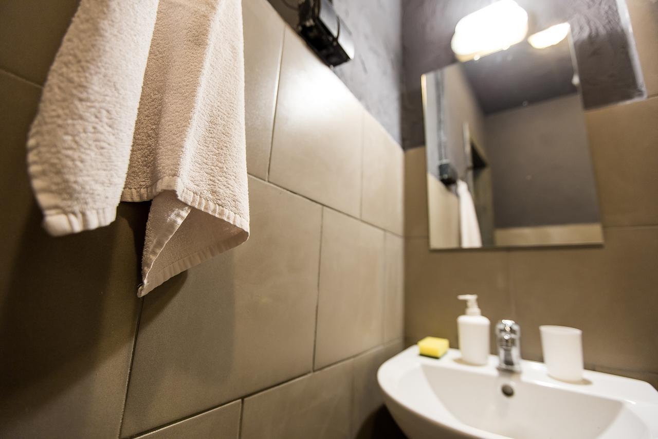 Lviv Loft Prison Hostel Εξωτερικό φωτογραφία